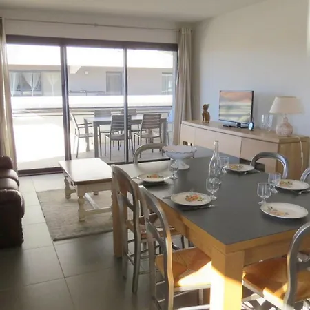 아파트 T3 Climatise Avec Piscine Proche Plage, Terrasse Et Parking, Pour 4 Personnes Au Barcares - Fr-1-529-68 *