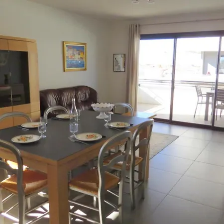 T3 Climatise Avec Piscine Proche Plage, Terrasse Et Parking, Pour 4 Personnes Au Barcares - Fr-1-529-68 * 르발카레스