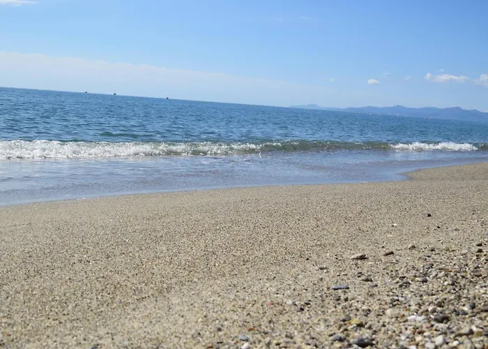 Διαμέρισμα T3 Climatise Avec Piscine Proche Plage, Terrasse Et Parking, Pour 4 Personnes Au Barcares - Fr-1-529-68
